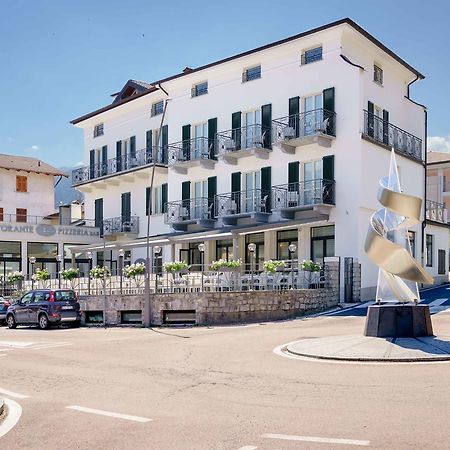 Residence Riva Del Lario Gravedona Exterior photo